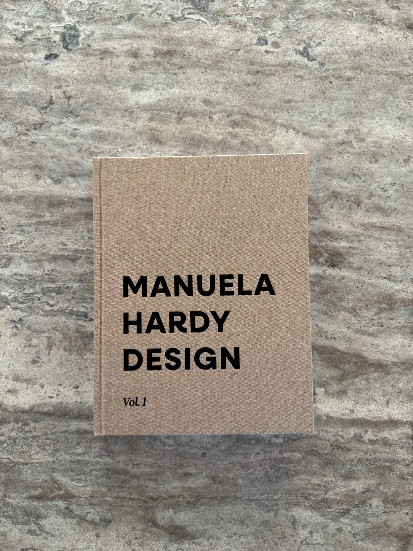 Manuela Hardy Design Bok
